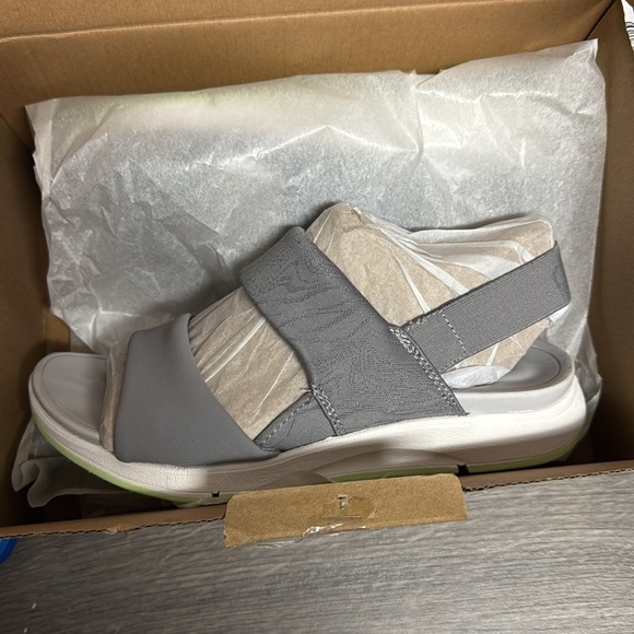 Ryka Womens Trance Slip On Ankle Strap Slingback Sandals (WIDE) - Picture 5 of 5